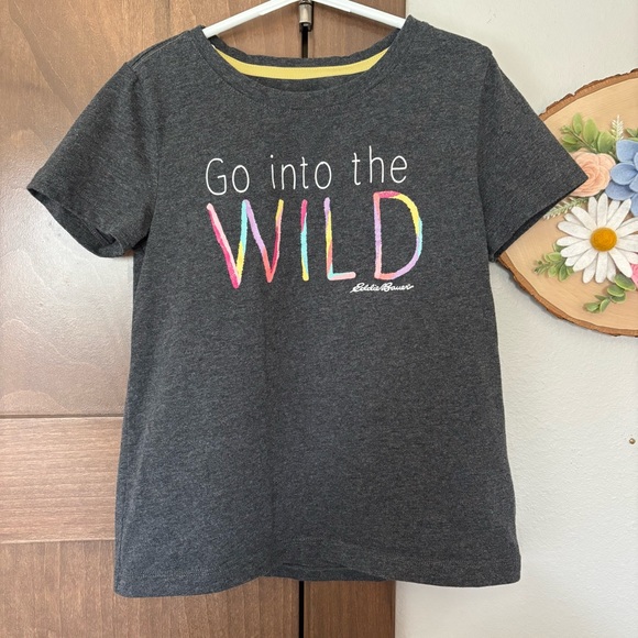 Eddie Bauer Other - Girls Eddie Bauer Gray Rainbow T-shirt Size S (7/8)